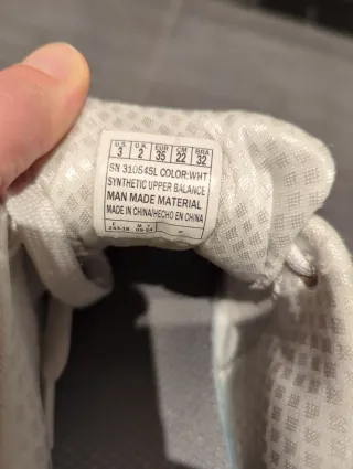 Zapatillas Skechers Niña Blancas y Doradas