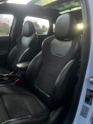 Hyundai i30N Performance Sky 275cv