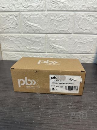 Manetas para puertas Emuca