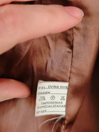 Abrigo de piel mujer rojo