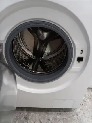 Oferta combo nevera y lavadora nueva con golpes