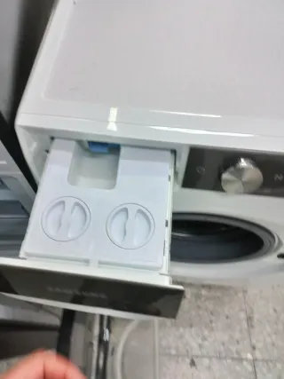 Oferta combo nevera y lavadora nueva con golpes