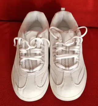 Zapatillas Skechers Fitness Running Blancas