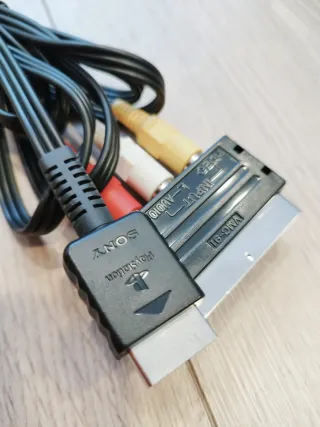 PlayStation 2 FAT Blanca+ 2 mandos y 3 Memory Card