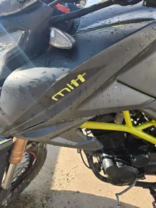 Moto Adventure 125cc