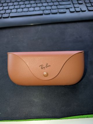 Estuche cargador gafas Meta Ray-Ban