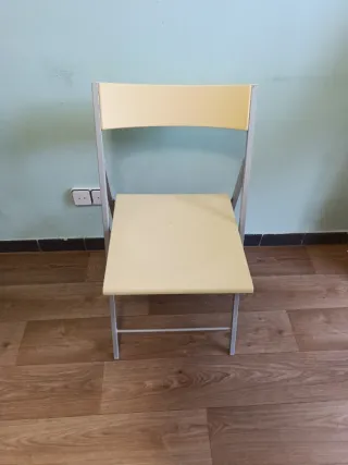 Silla plegable metal y plástico