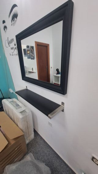 Espejo peluquería con repisa
