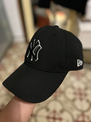 Gorra NY New Era Negra Poco Uso