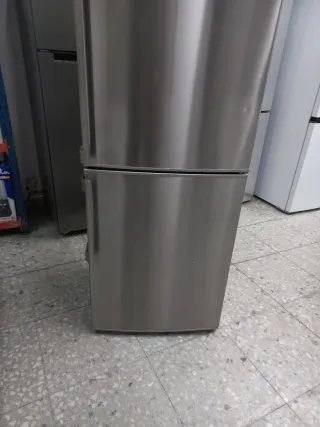 Nevera marca teka combi nofrost