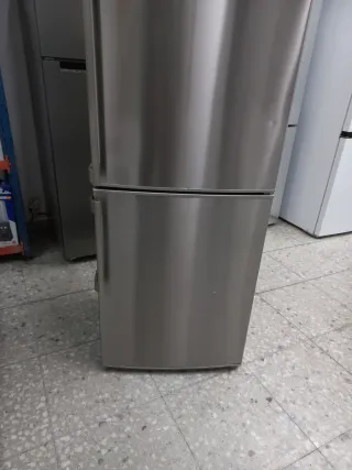 Nevera marca teka combi nofrost