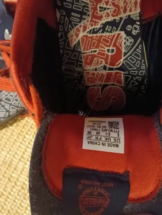 Zapatillas Adidas Paris Edición Especial