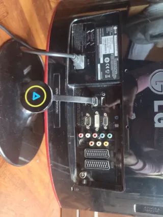 Monitor LG 20 TV/PC con adattatore per TV