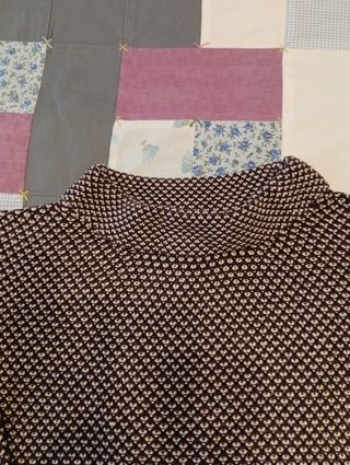 Jersey mujer cuello alto granate manga francesa