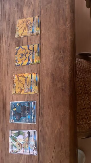 4 Cartas Pokémon GX Doradas