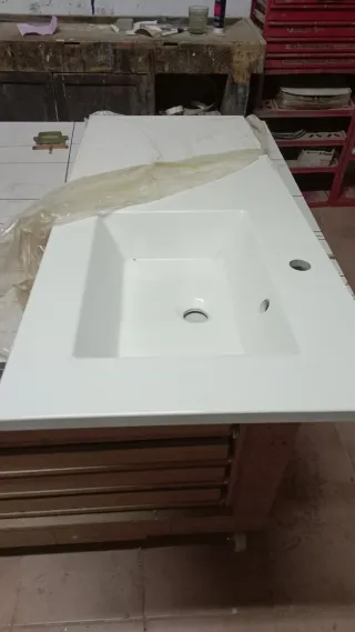 Bancada con pila de fibra