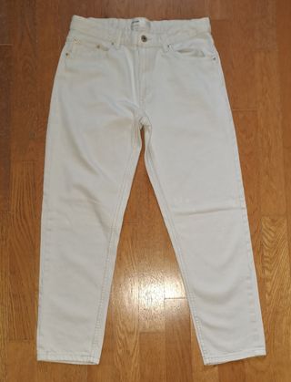 Jeans Bershka Bianchi Straight Vintage