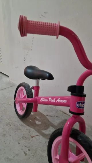 Bicicleta de equilibrio Chicco Rosa