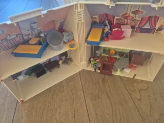 Casa de muñecas maletín de juguete Playmobil