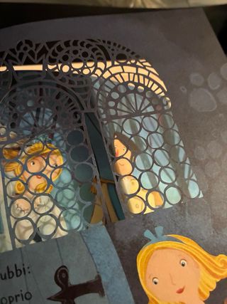 Libro nuovo Cenerentola Fiabe intagliate