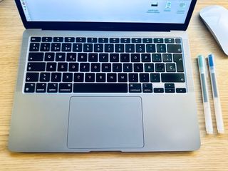 MacBook Air 13 Plata