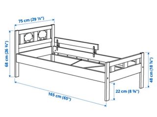 Cama infantil con barrera y somier.