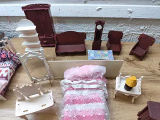 Muebles miniatura madera 1:12