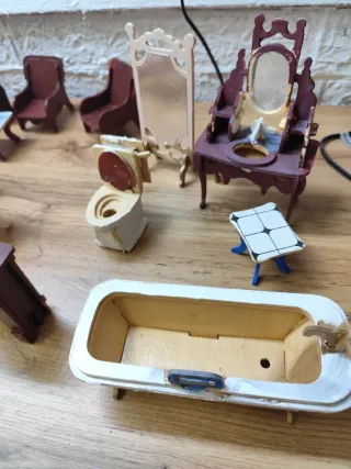Muebles miniatura madera 1:12