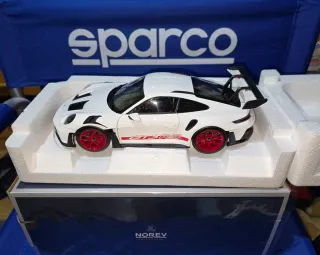 PORSCHE 911 992 GT3 RS NOREV  1:18