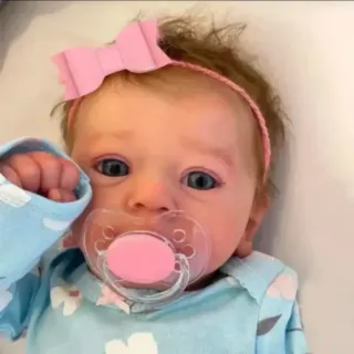 Bambola Reborn realistica bambina