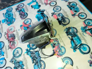 Óptica Faro Yamaha XT 600