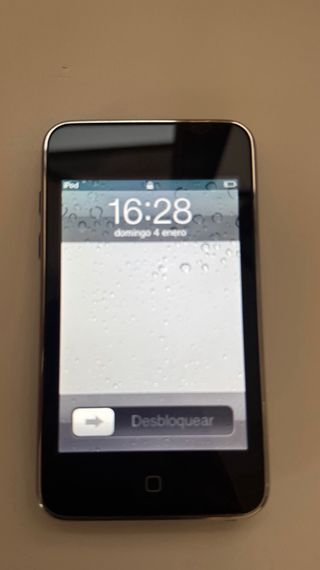 iPod Touch 8 GB Plata