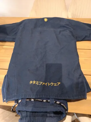 Kimono Tatami Estilo Gold Label A1