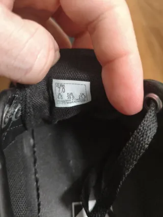 Vans Talla 39 Negro y Marrón