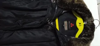 Peuterey nero piumino con cintura