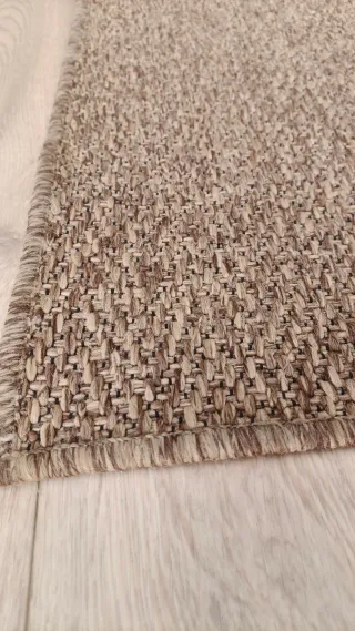 Alfombra de yute marrón beige