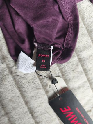 Camiseta Morada Gato Negro Talla Única