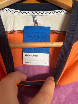 Camiseta Adidas Tiras Multicolor