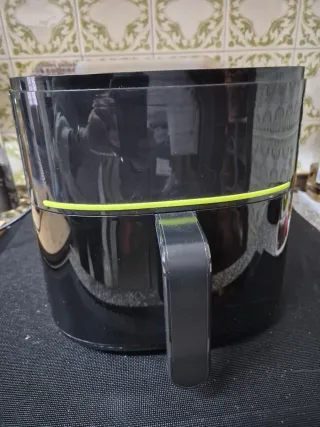 Freidora de aire BERGNER XTRA 6L 1500W