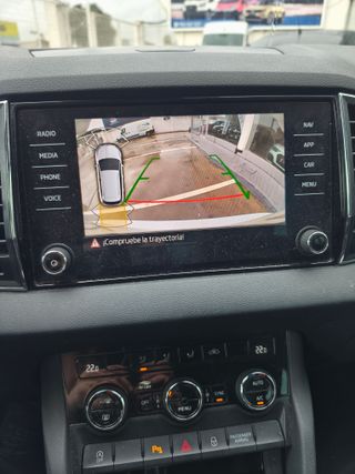 Skoda Karoq 2022 TSI AMBITION 150CV