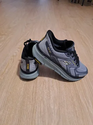 Zapatillas Skechers GO RUN Slip-in