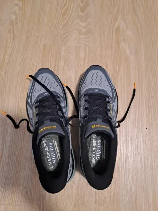 Zapatillas Skechers GO RUN Slip-in