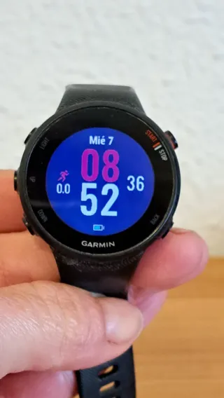 Garmin Forerunner 45S Negro, regalo protector