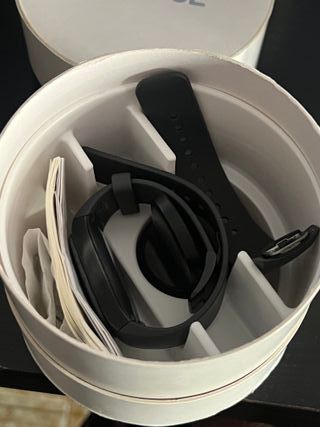 Samsung Gear S2 Smartwatch Caja y Cargador