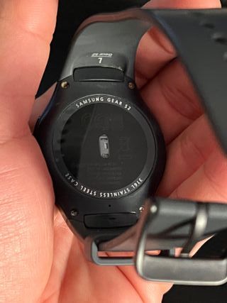 Samsung Gear S2 Smartwatch Caja y Cargador