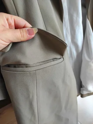 Blazer americana verde caqui H&M tendencia