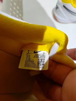 Nike Gato Futbol Sala Blancas y Amarillas