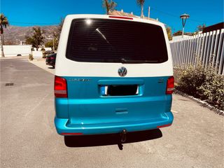 Volkswagen Caravelle 2015