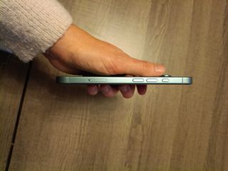 iPhone 16 256GB verde teal