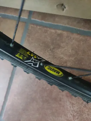 Llantas Mavic 117 Disco y V brake 26 con Neumático